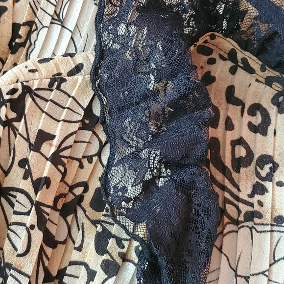 Agora Floral Cheetah Print Cardigan - Picture 7 of 12